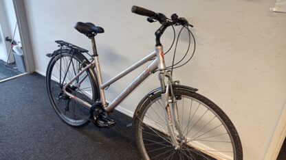 Carraro-Azimut 28"/18.5" Hybridi  Naisten
